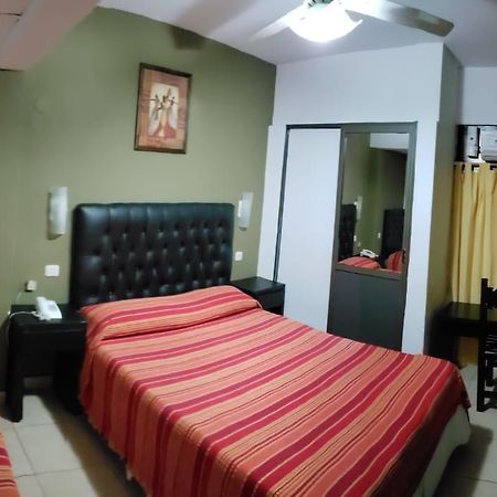 Hotel Bristol Paraná Esterno foto